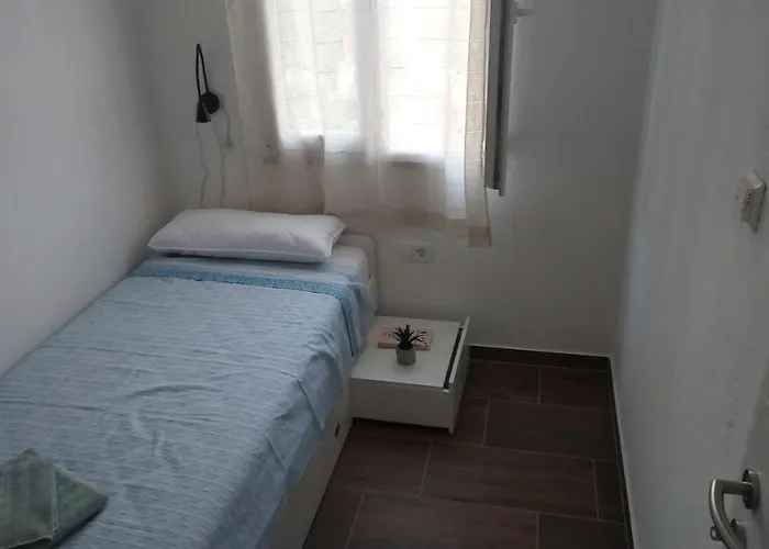 L'oasi A Lägenhet Supetar
